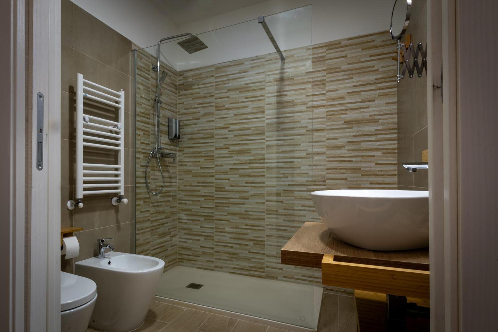 433 Rooms Roma Bagian luar foto