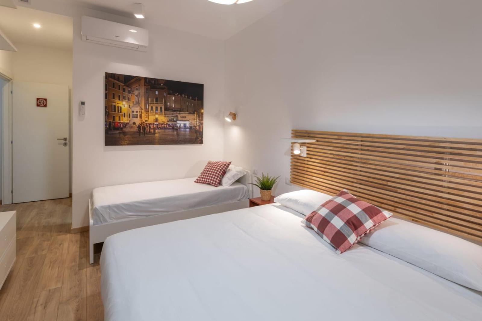433 Rooms Roma Bagian luar foto