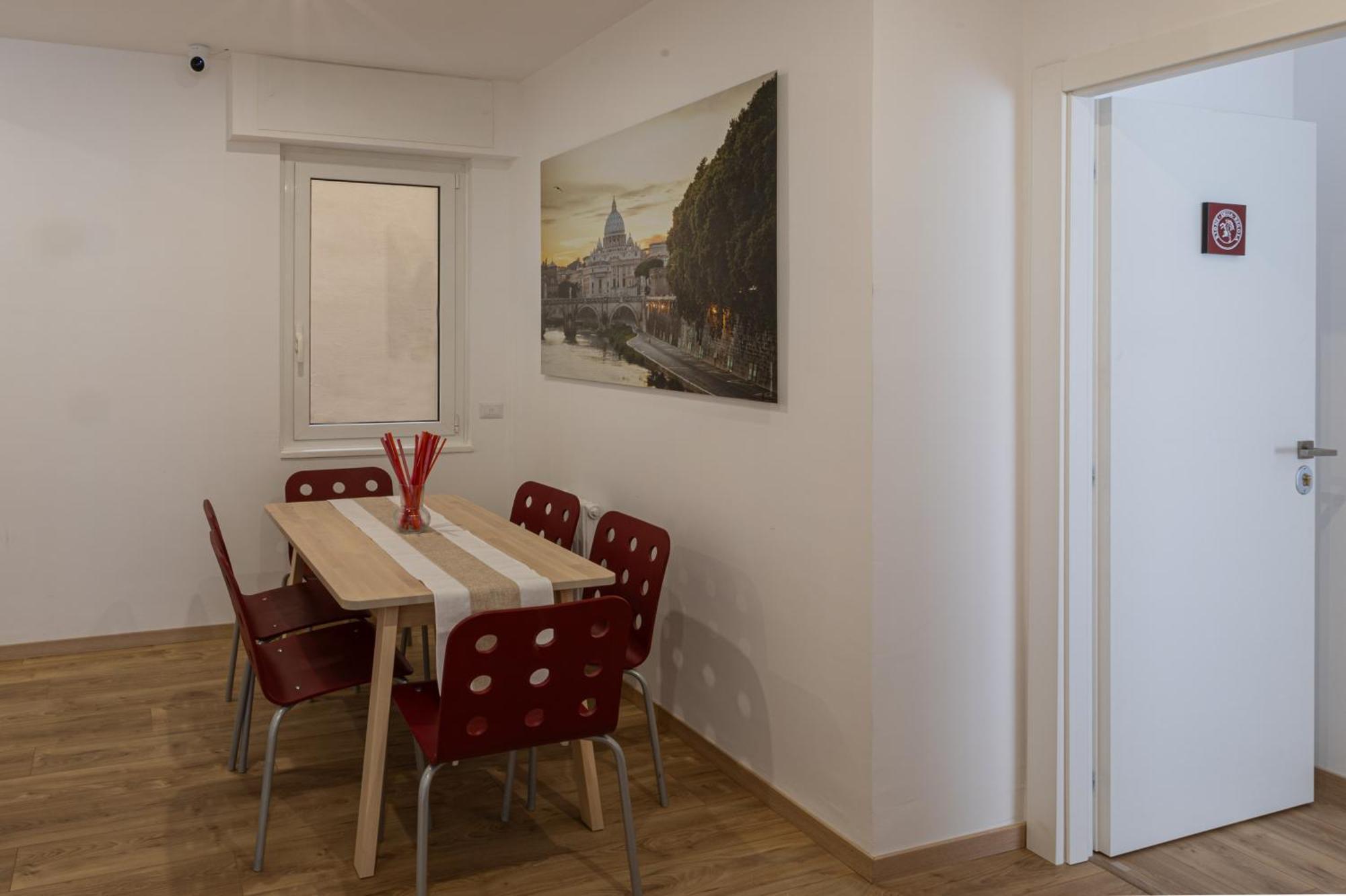 433 Rooms Roma Bagian luar foto